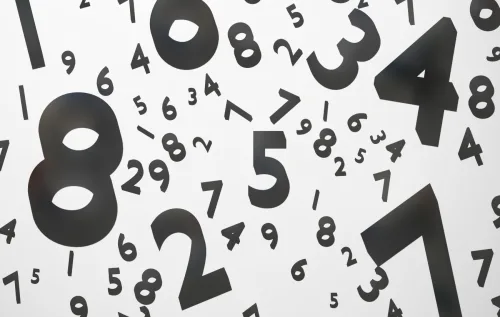 O matemático Cantor provou que sim! Dá pra parear um a um os naturais e os pares. Isso quer dizer: esses dois infinitos têm o mesmo tamanho - reprodução / canva