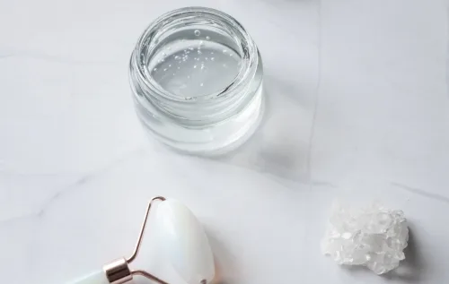 Como a ciência e o cotidiano se unem para prevenir o envelhecimento precoce da pele