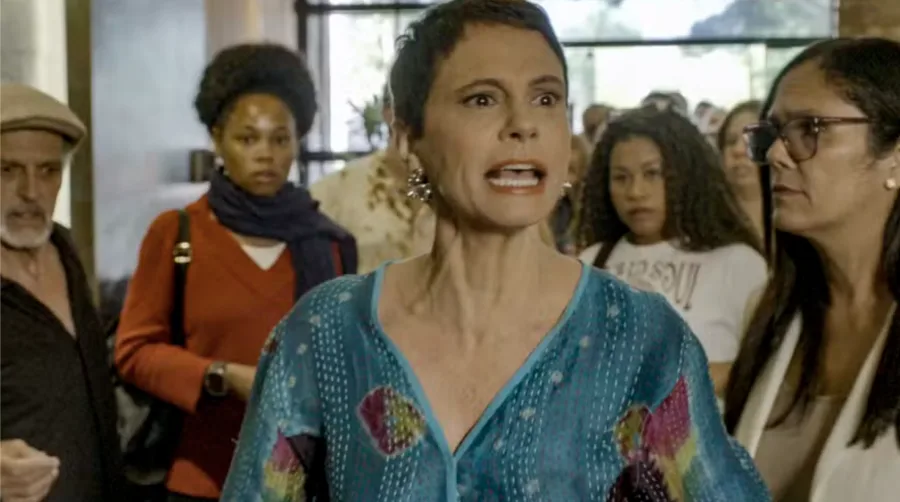 Em Vale Tudo, Celina impede tragédia na Paladar — Foto: Globo