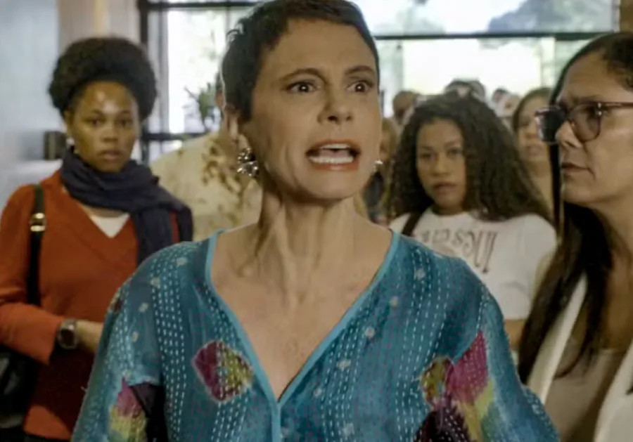 Novela Vale Tudo sexta (8): Celina impede sabotagem de Odete e salva Paladar de crise com maionese contaminada