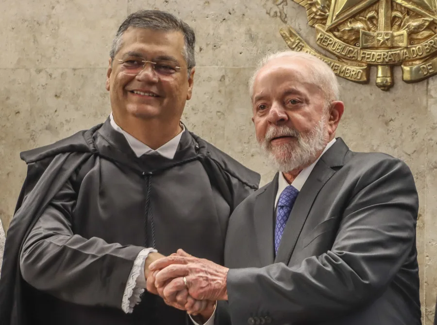 Flávio Dino veta efeitos de leis estrangeiras no caso da barragem de Mariana (MG) e reforça autoridade do STF no Brasil