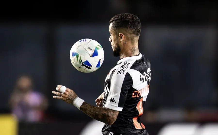 Santos x Vasco: Coutinho e David ampliam e deixam o Cruz-Maltino em vantagem no Morumbis pelo Brasileirão