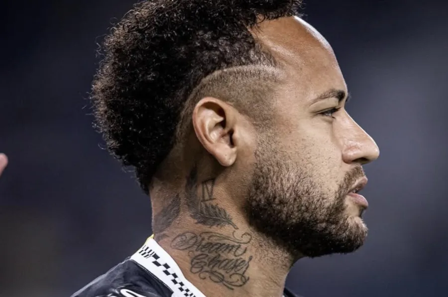 Neymar surge na pré-lista de Carlo Ancelotti e pode voltar à Seleção Brasileira