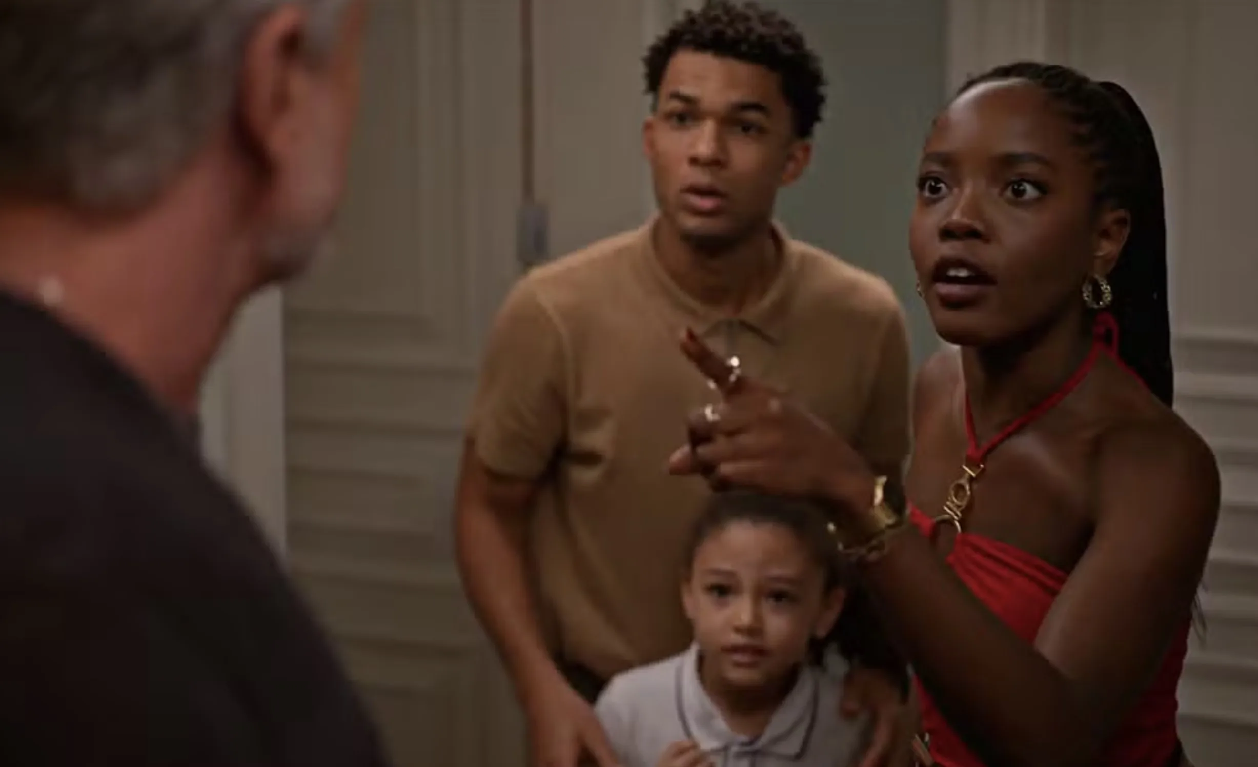 Em meio a segredos, traições e confrontos, Dona de Mim traz capítulos intensos com Leo, Samuel, Jaques e Rosa no centro de grandes revelações.