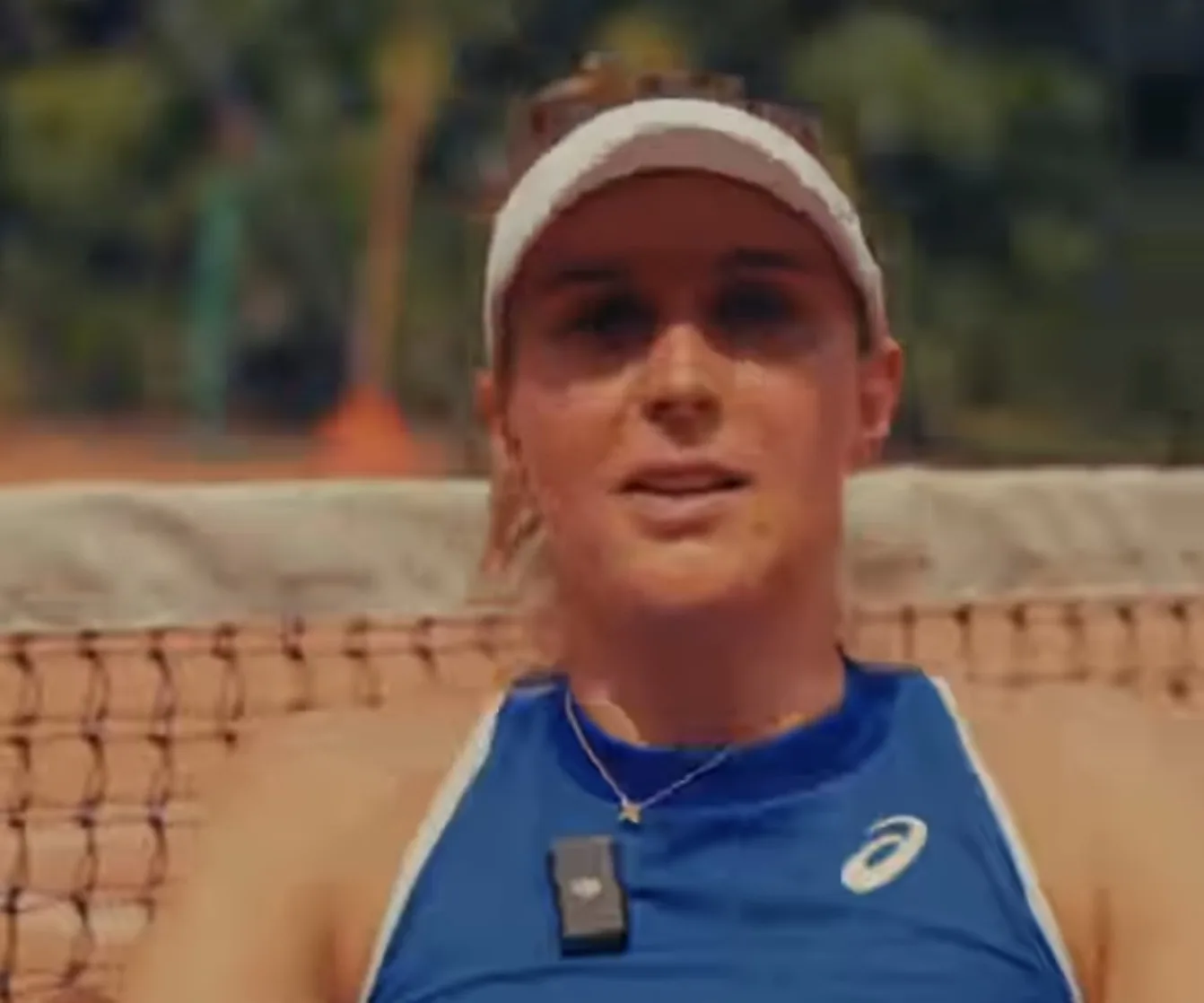 Bia Haddad enfrenta Sonay Kartal nesta terça (26), às 12h, em Nova York, pela 1ª rodada do US Open 2025, com transmissão no Sportv3, ESPN e Disney+.