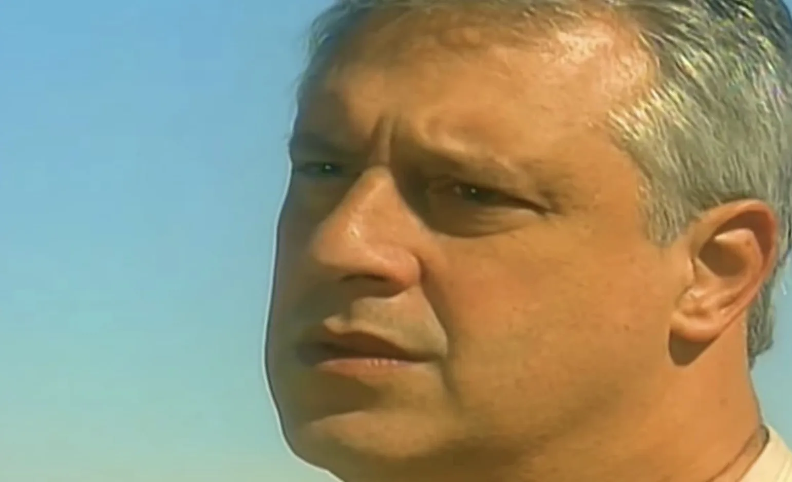 A morte de Otávio em A Viagem provoca grande virada na trama. O acidente causado por Alexandre marca o ponto de ruptura entre vida e morte na novela.