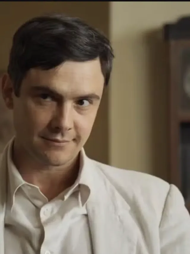 Novela Êta Mundo Melhor!: resumo hoje 15; Candinho flagra plano suspeito