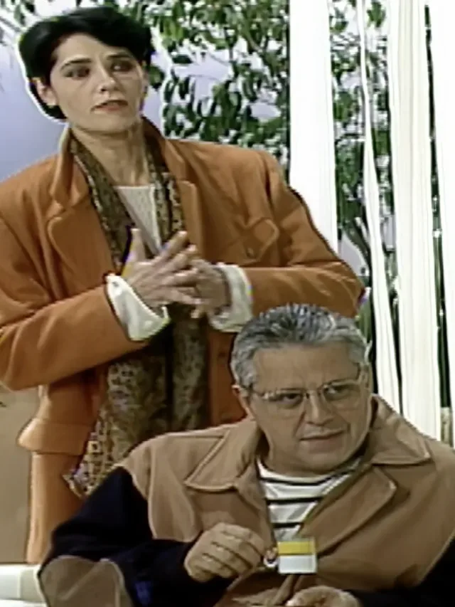 Resumo novela A Viagem, hoje (25): Alexandre volta a atormentar Téo