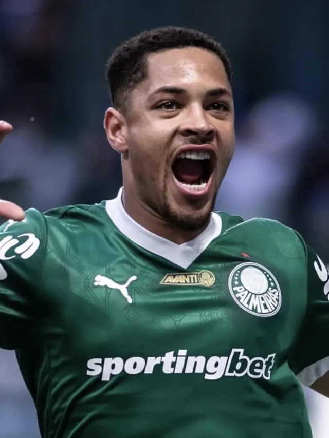 Vitor Roque do Palmeiras marcou terceiro em Universitario x Palmeiras