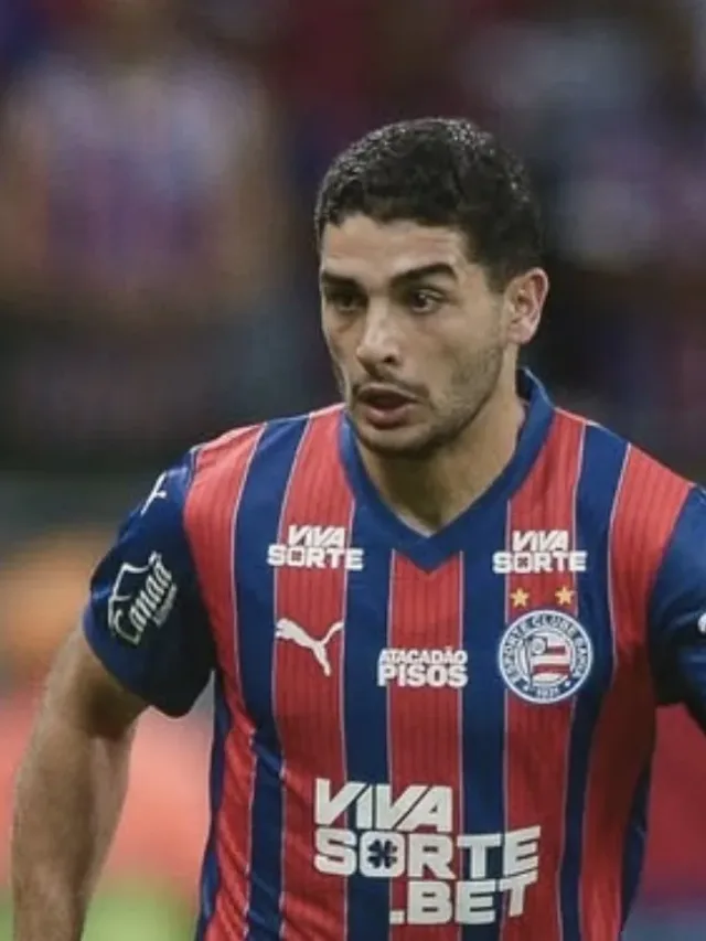 Michel Araújo do Bahia abriu o placar do jogo Corinthians x Bahia