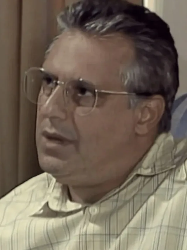 A Viagem novela, resumo hoje 19/08: Doença de Otávio mobiliza Diná