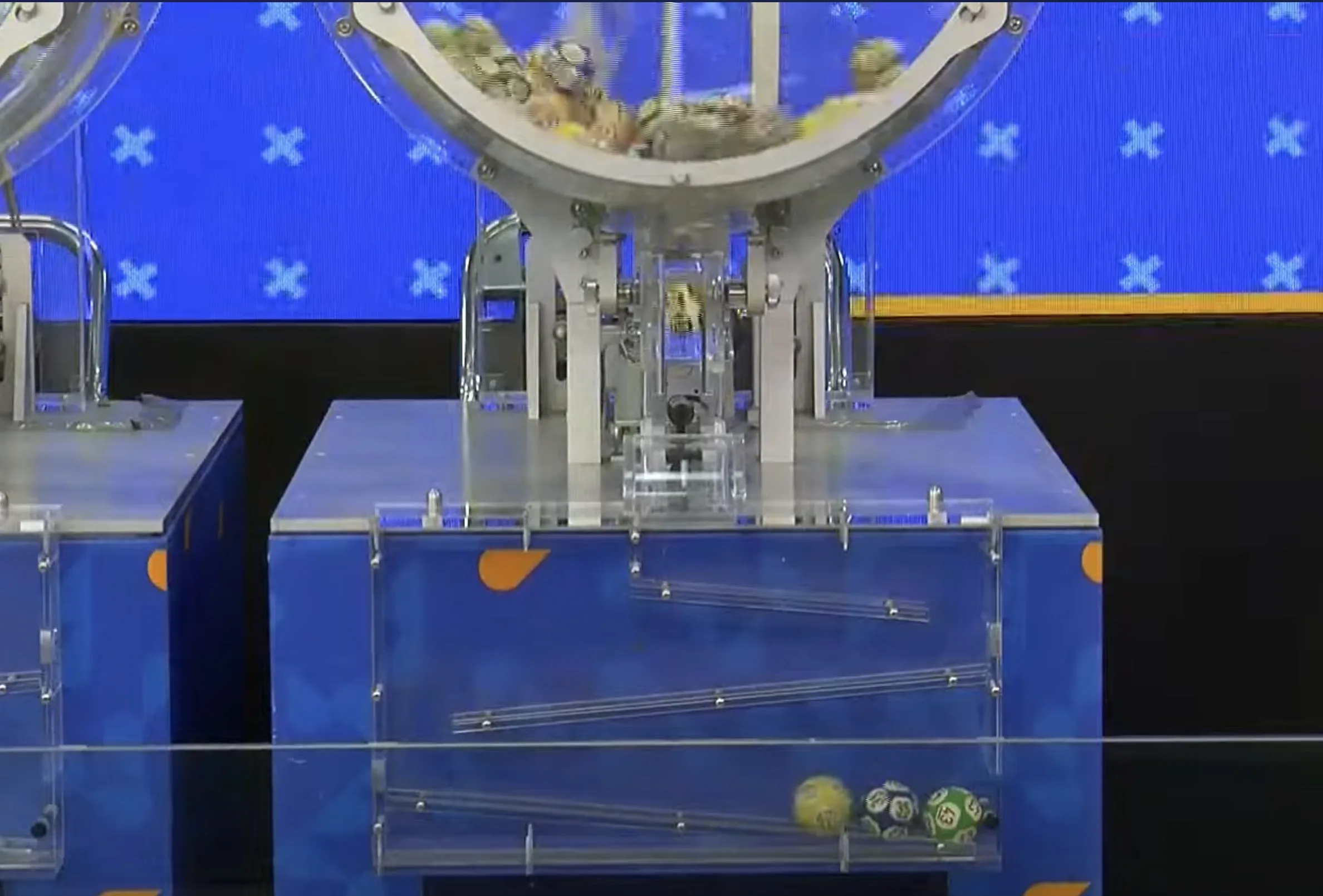 A noite desta segunda-feira traz expectativa aos apostadores, com prêmios milionários em disputa nas principais loterias da Caixa.