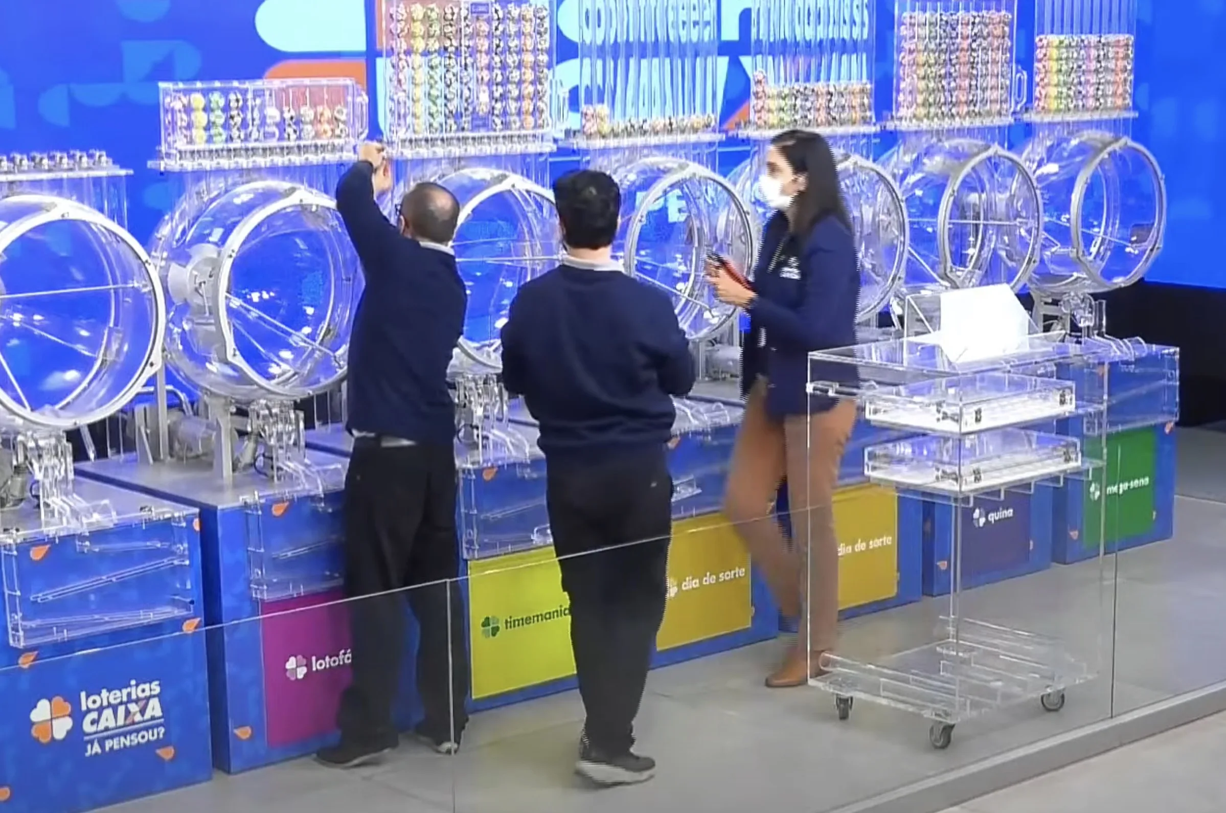 Todos os sorteios ocorrem às 20h em São Paulo. Os resultados oficiais são divulgados pela Caixa e podem transformar a vida dos apostadores em segundos.