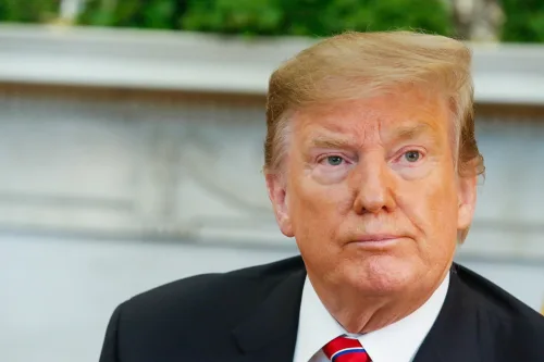 Pronunciamento Trump hoje: VÍDEO; Trump critica Chicago como “cidade mais perigosa do mundo” e promete ação dura com tropas federais, aumentando embate com governadores democratas