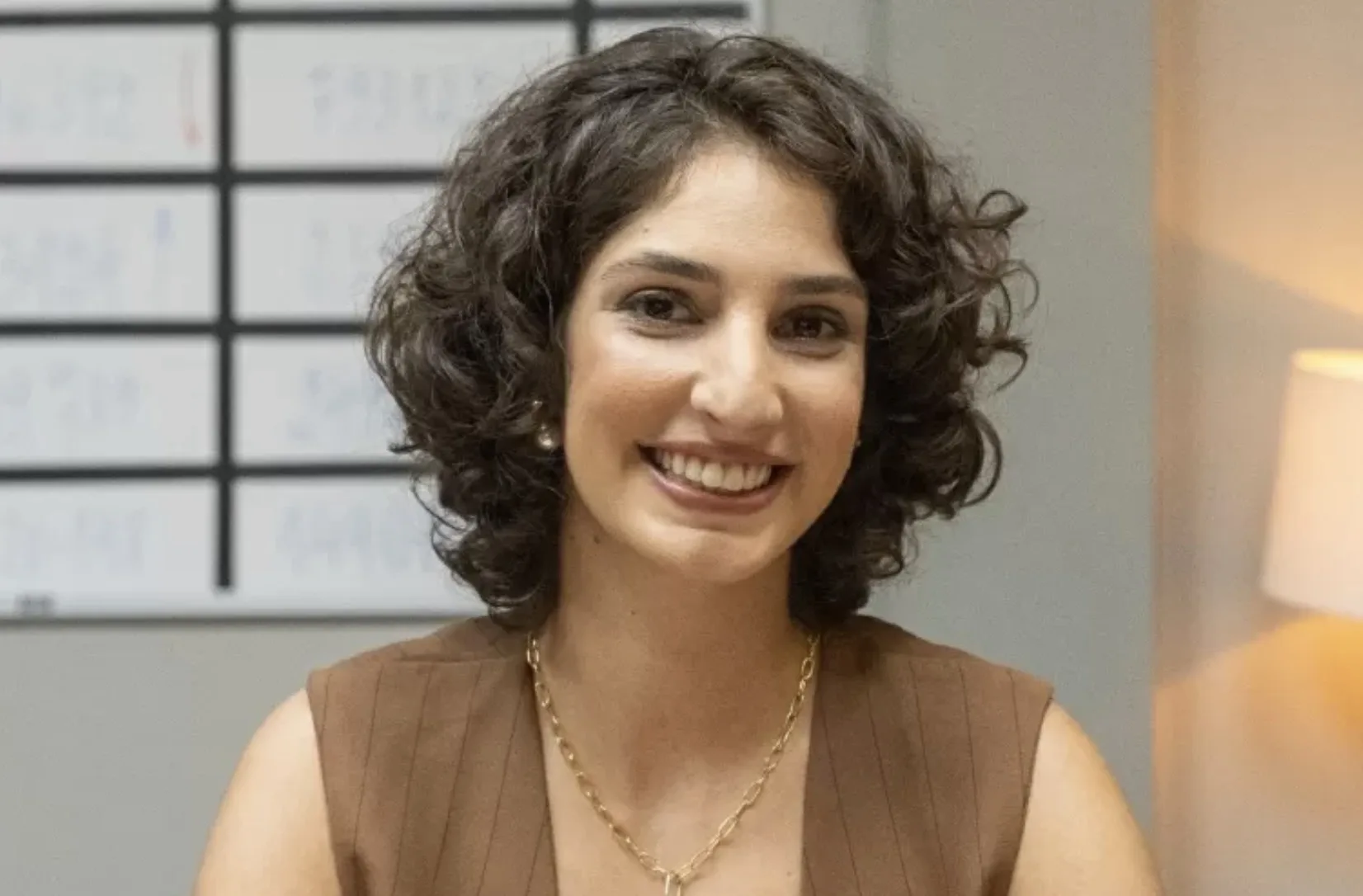 Ayla enfrenta sangramento e médicos orientam repouso até o fim da gravidez, movimentando o capítulo de Dona de Mim deste sábado.