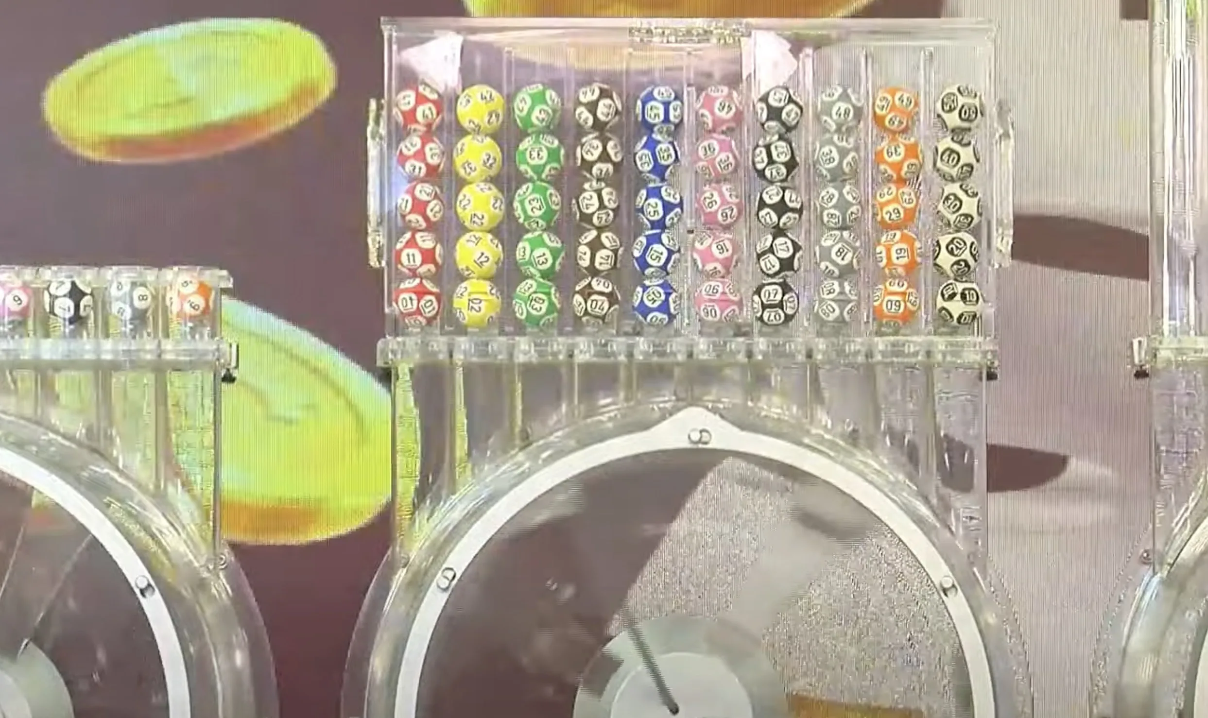 A terça-feira será marcada pelos sorteios da Lotofácil, Quina, Timemania, Mega Sena e Dia de Sorte, reunindo milhões de apostadores em busca de prêmios.