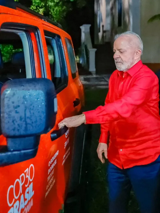 Lula conhece o GWM Tank 300: será que ele curtiu o SUV?