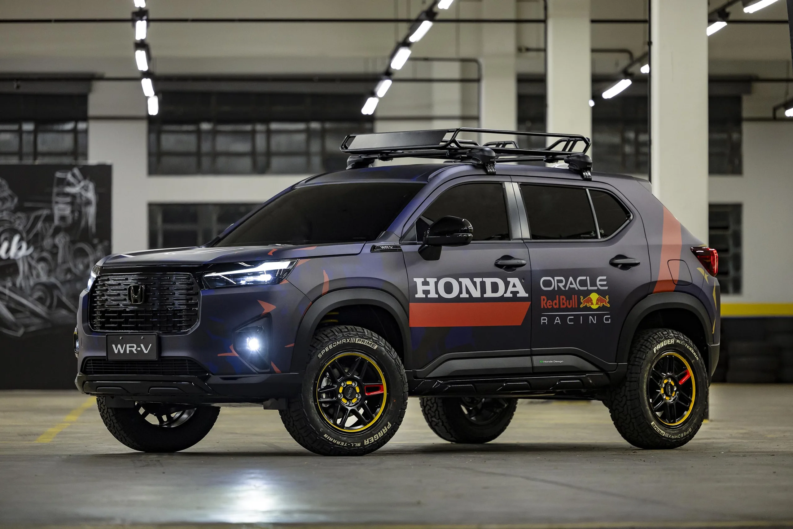 O Honda WR-V 2026 surge em edição especial inspirada na Red Bull Racing, com pintura azul e vermelha e o toque esportivo da Fórmula 1.