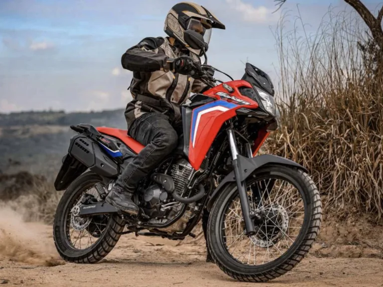 Honda Sahara 300 2026: tudo que mudou no preço e nas versões